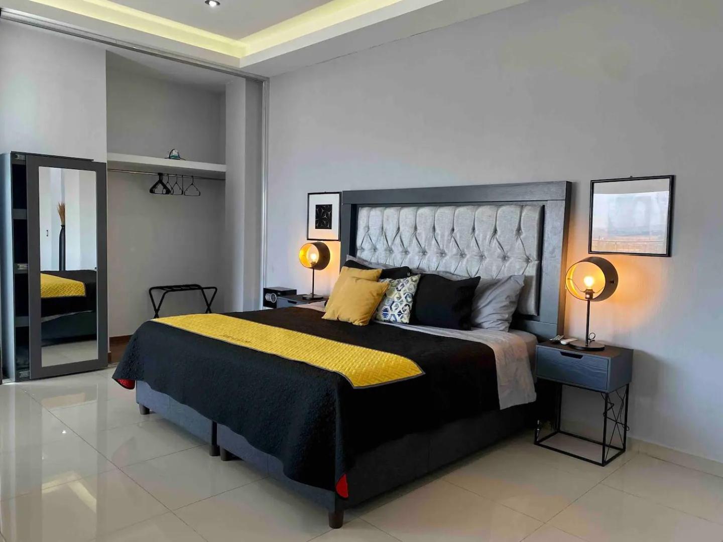 Suites La Gloria Alojamiento Independiente Tepatitlan de Morelos Εξωτερικό φωτογραφία