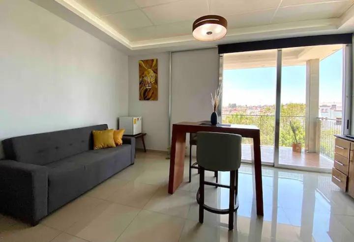 Suites La Gloria Alojamiento Independiente Tepatitlan de Morelos Εξωτερικό φωτογραφία