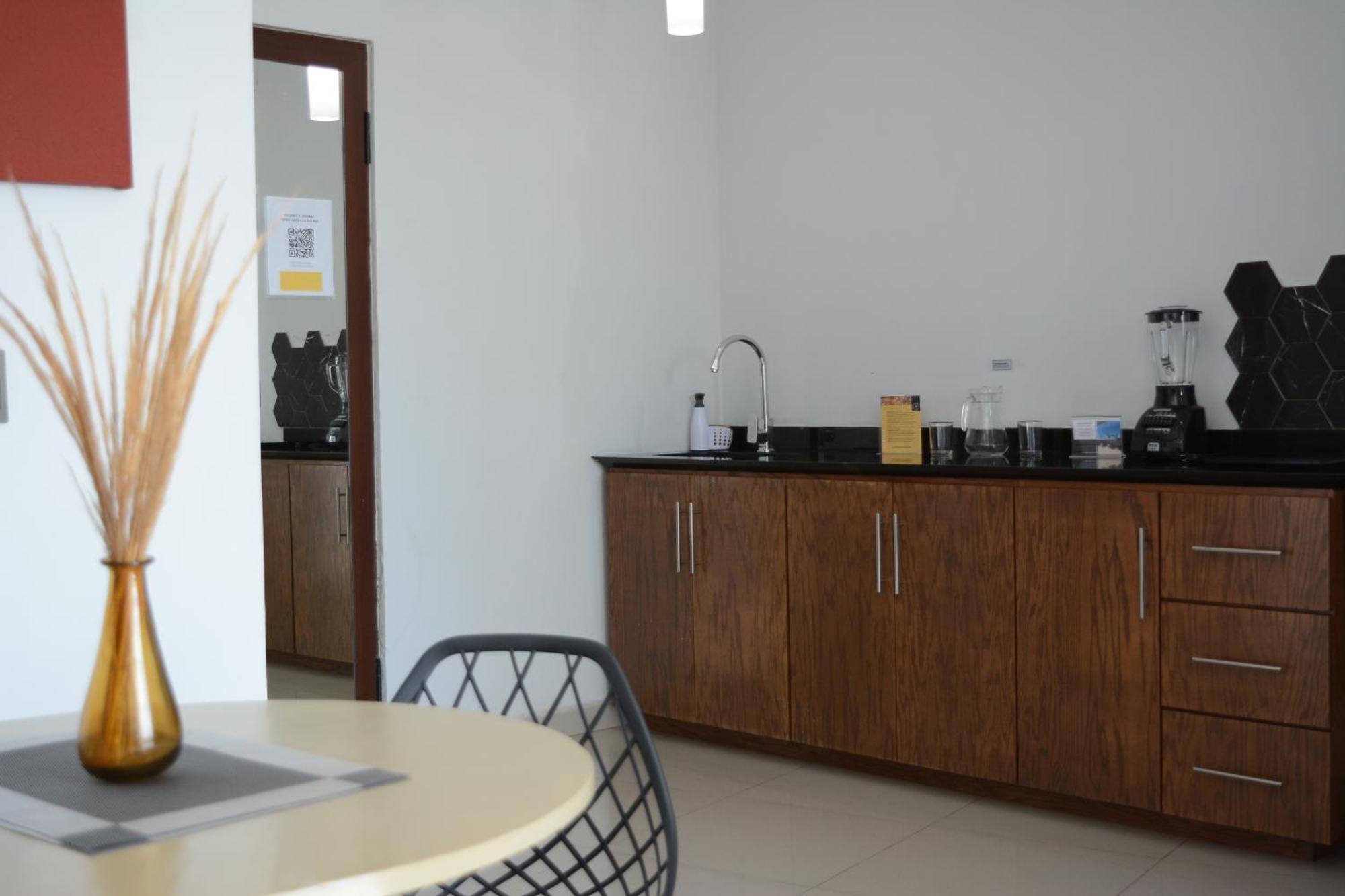 Suites La Gloria Alojamiento Independiente Tepatitlan de Morelos Εξωτερικό φωτογραφία